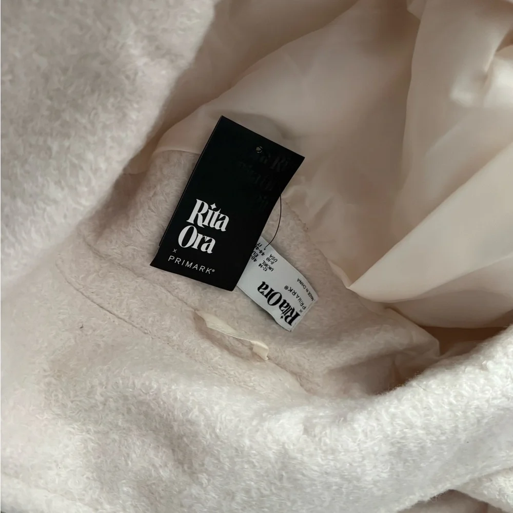 Cream Teddy Jacket - Picture 4 of 7